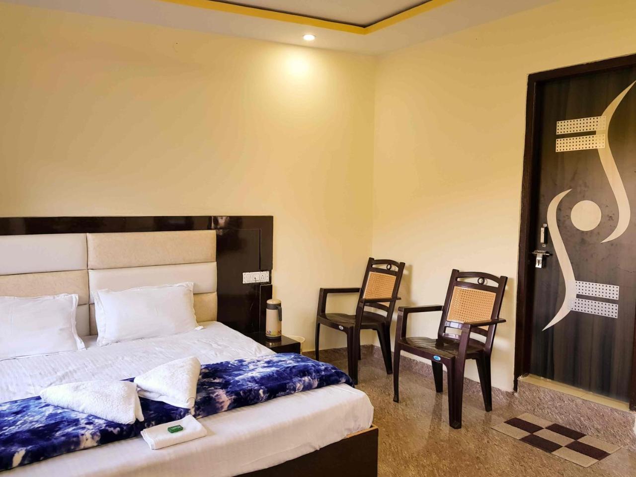 Hotel Homely Abode ダルハウジ エクステリア 写真