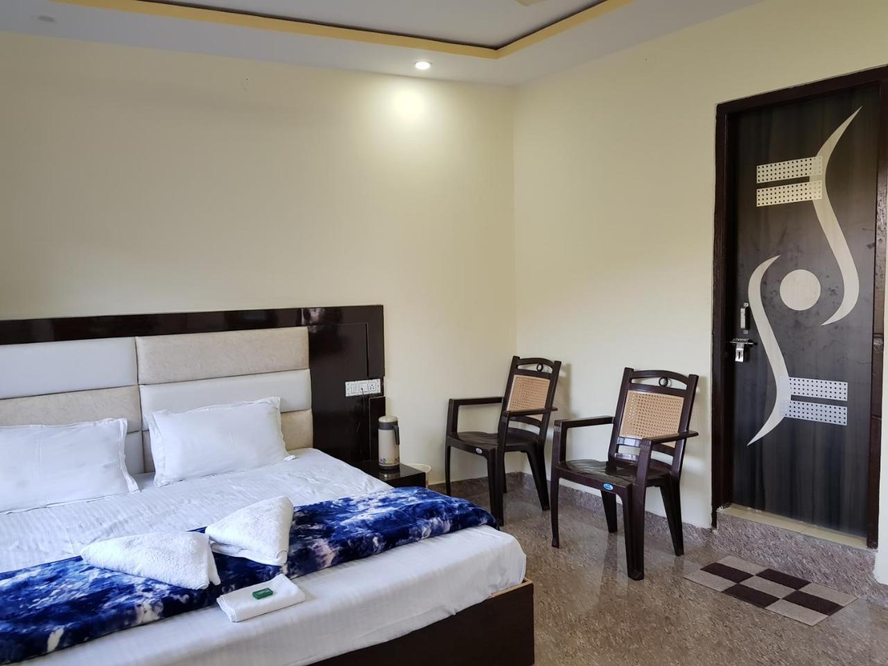 Hotel Homely Abode ダルハウジ エクステリア 写真