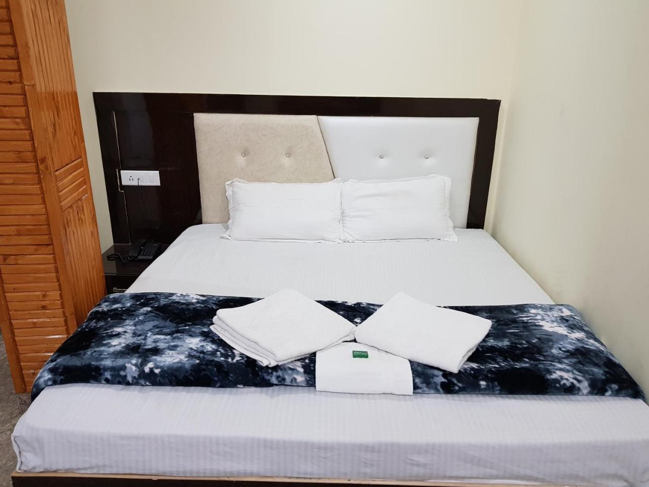 Hotel Homely Abode ダルハウジ エクステリア 写真